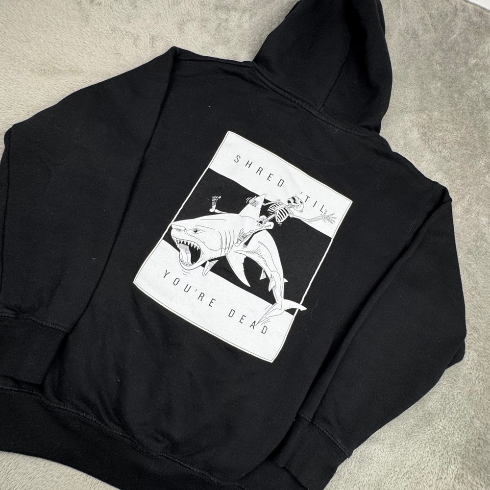 Chomp Shred Til Youre Dead Hoodie Mens Small Black Excellent Skeleton Shark Art